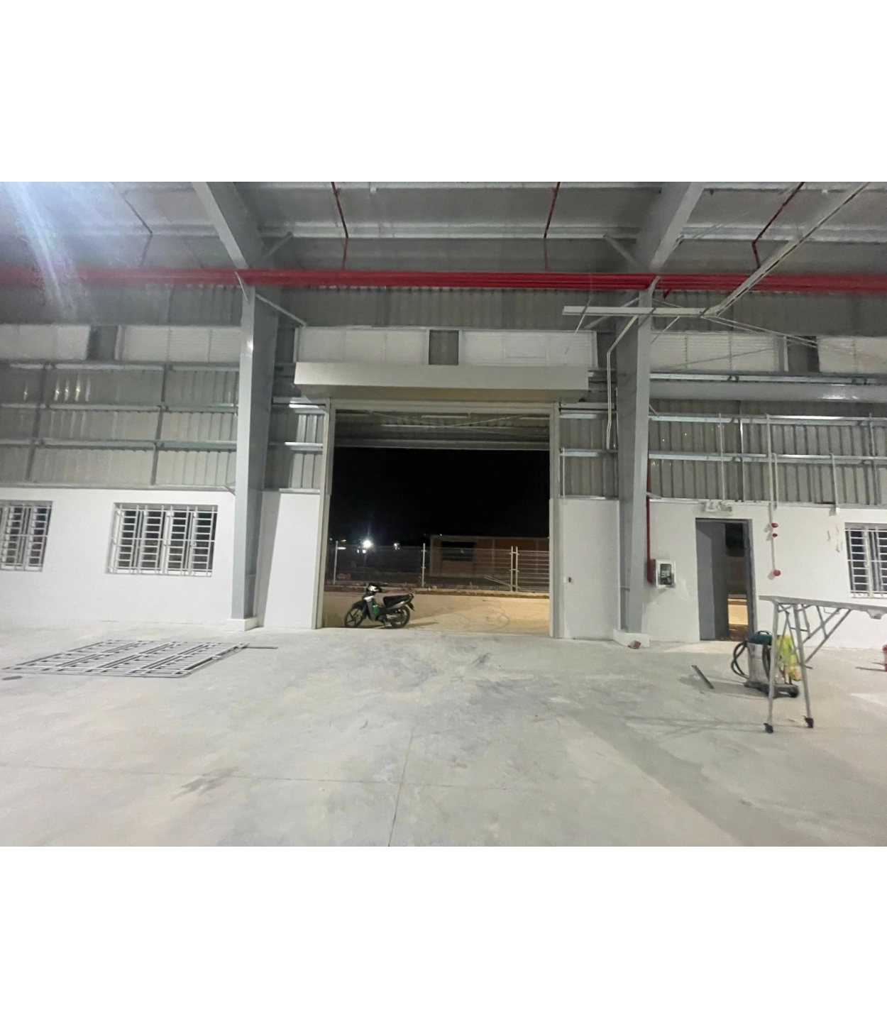 Nhà xưởng SCCI-B9: KCN Tân Đô, Xã Đức Hòa Hạ, Huyện Đức Hòa, Long An